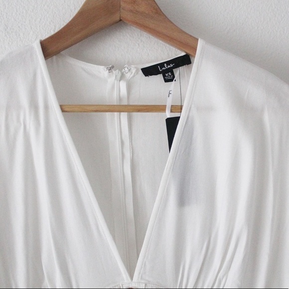 NWT LuLu’s White V Neck Flowy Wide Arm Dress L811 - Picture 5 of 7